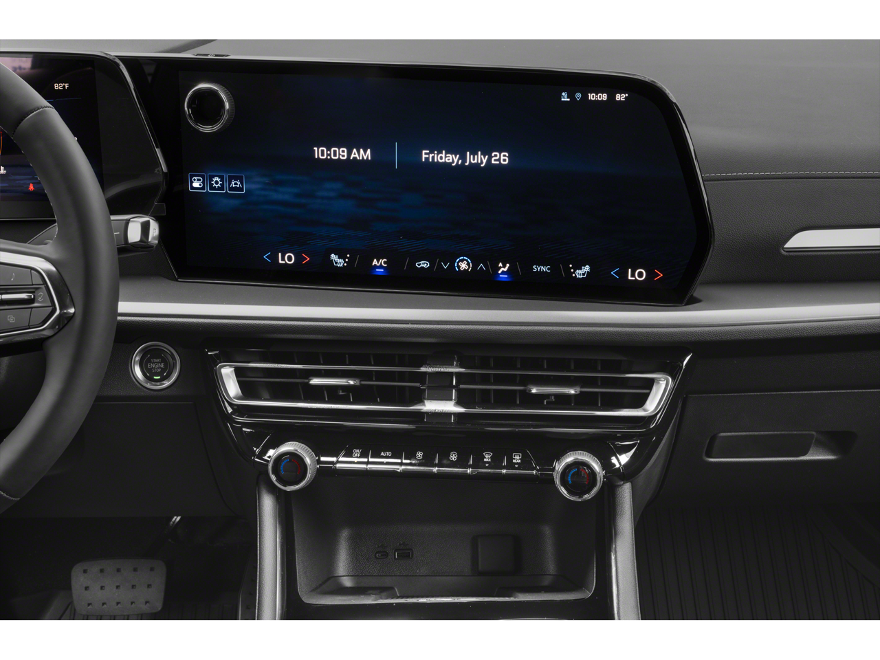 2025 Chevrolet Traverse LT - Photo 12
