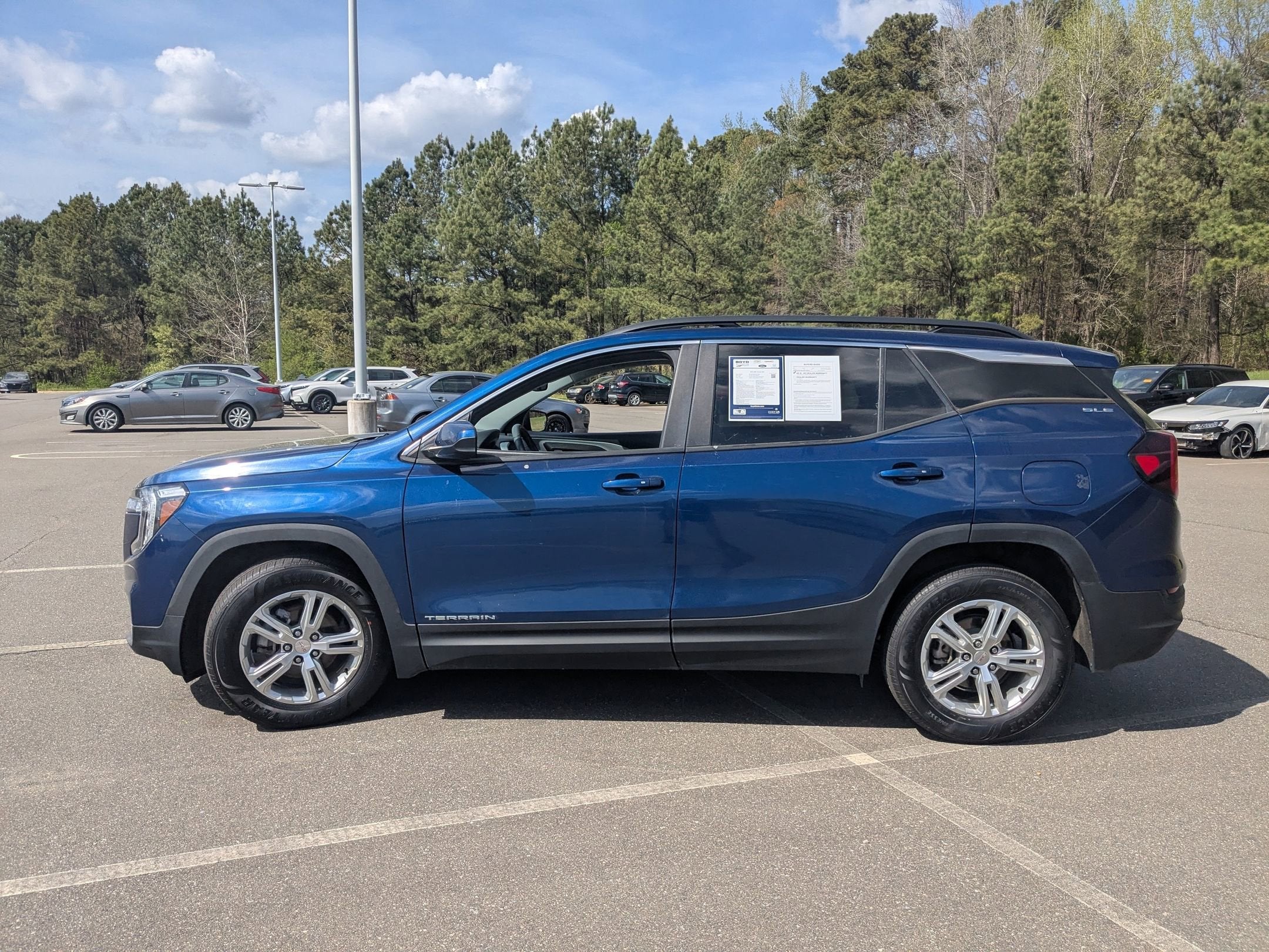 2022 GMC Terrain SLE