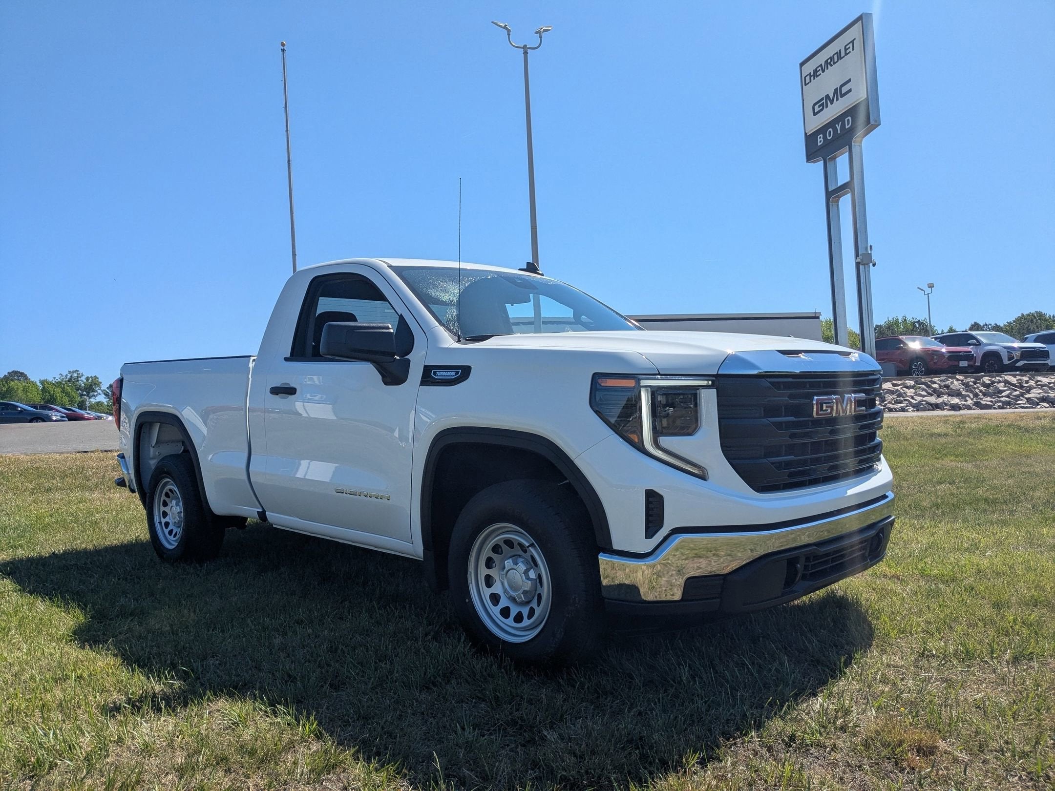2026 GMC Sierra 2WD Regular Cab Standard Box Pro's photo