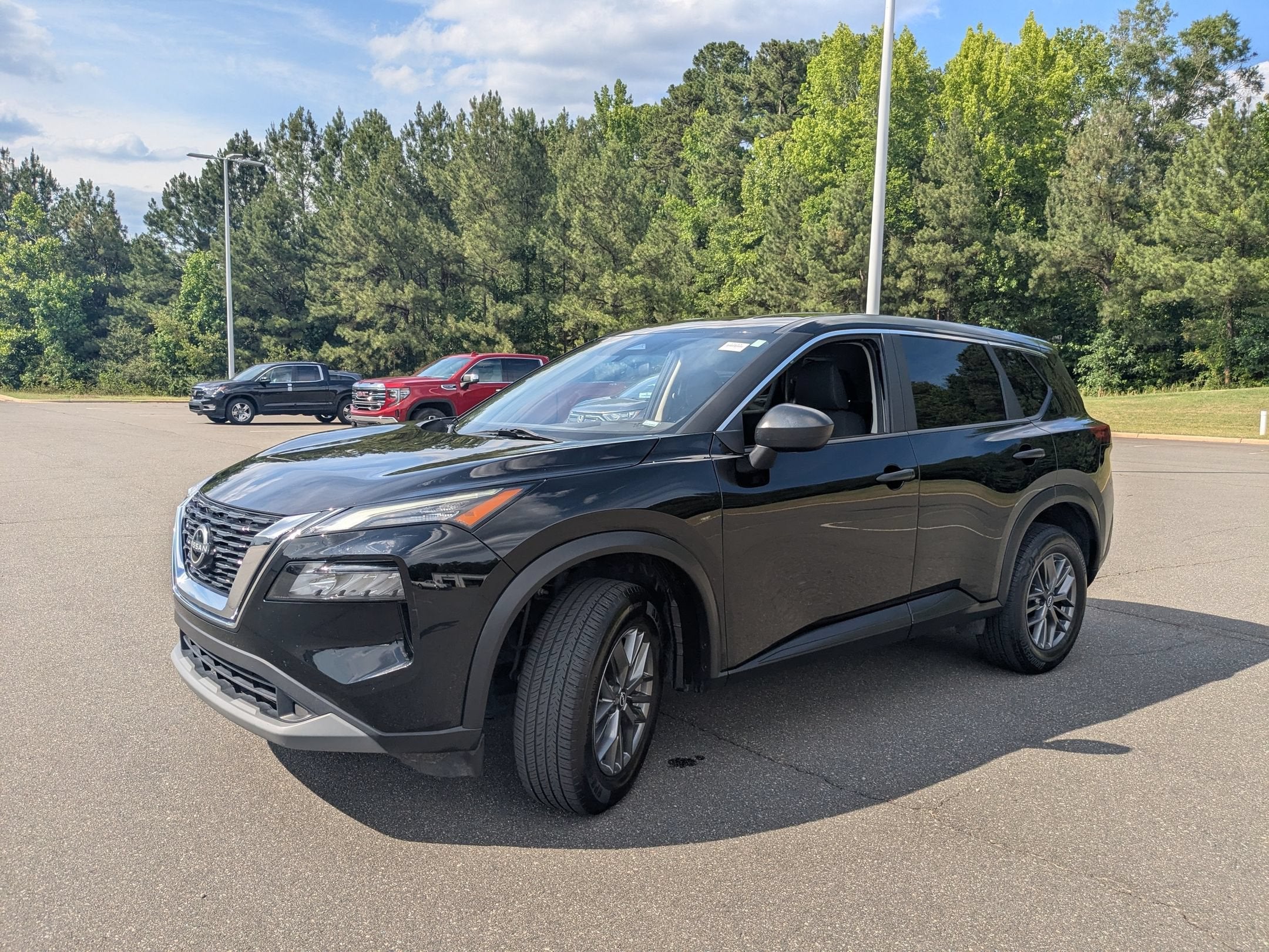 2023 Nissan Rogue S FWD