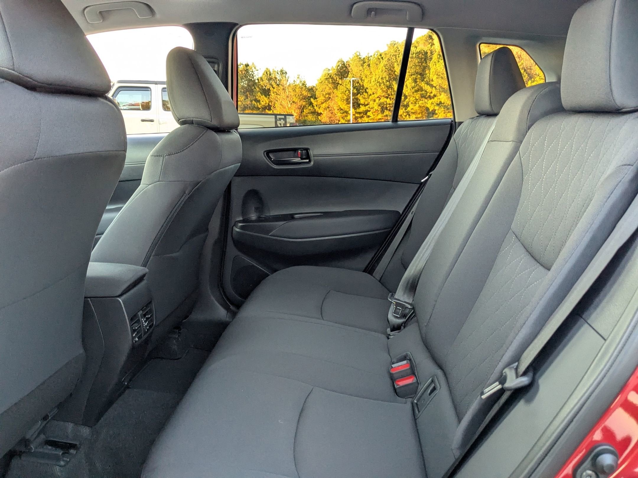 2025 Toyota Corolla Cross LE