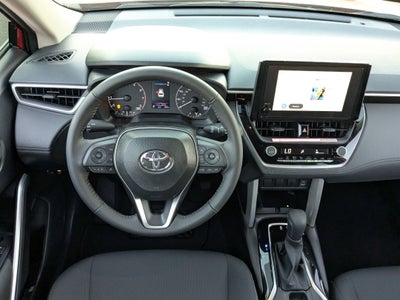 2025 Toyota Corolla Cross LE