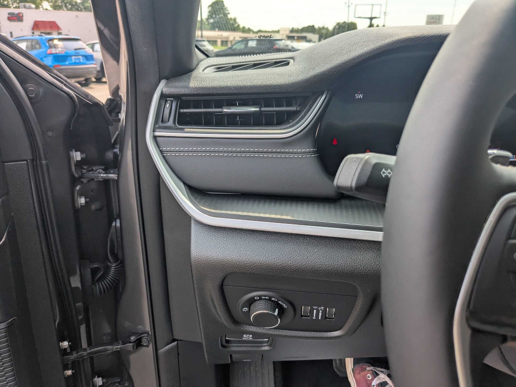 2025 Jeep Grand Cherokee L Altitude X 4x4