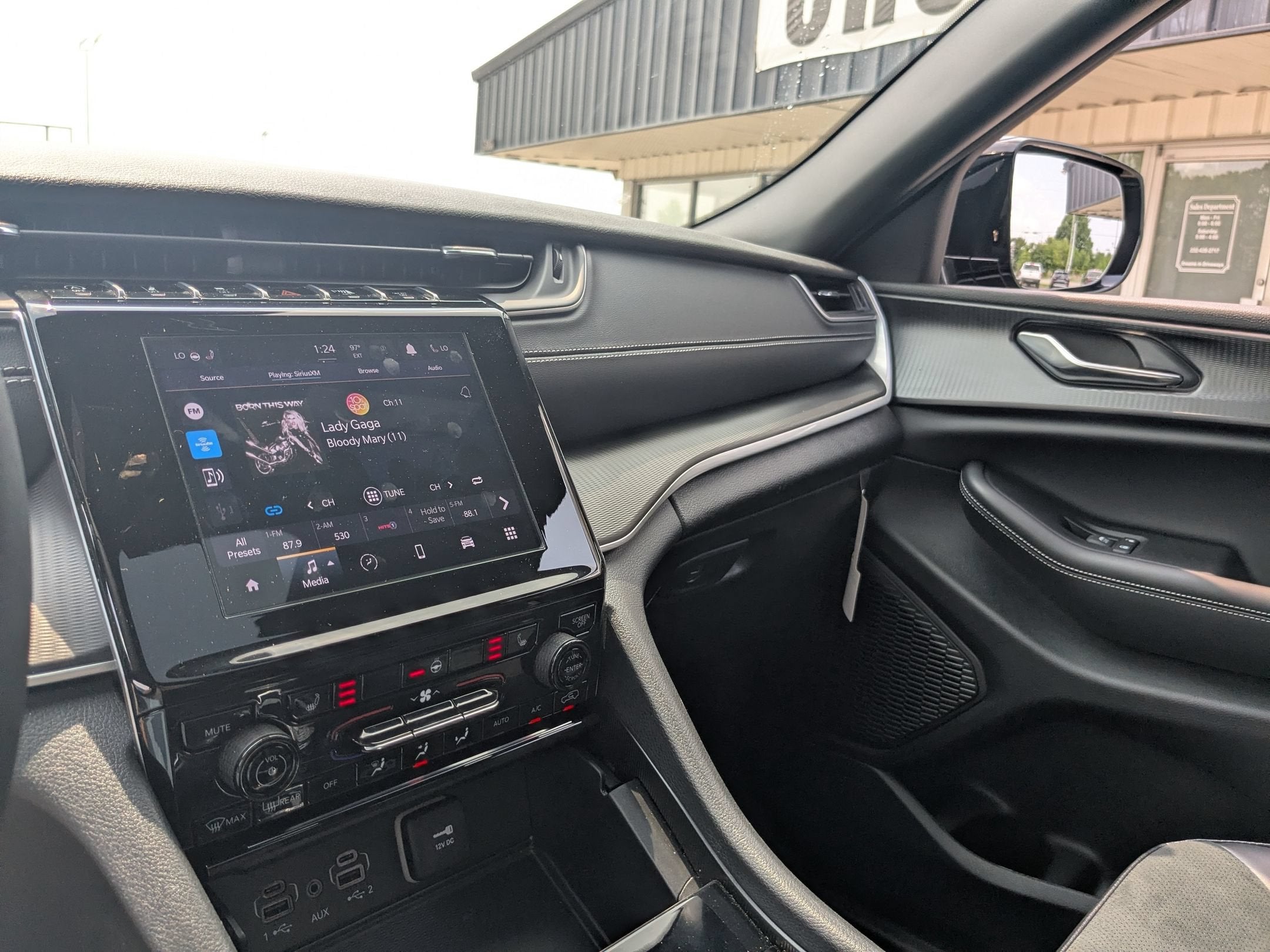 2025 Jeep Grand Cherokee L Altitude X 4x4