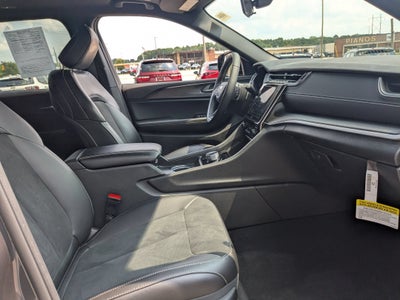 2025 Jeep Grand Cherokee L Altitude X 4x4