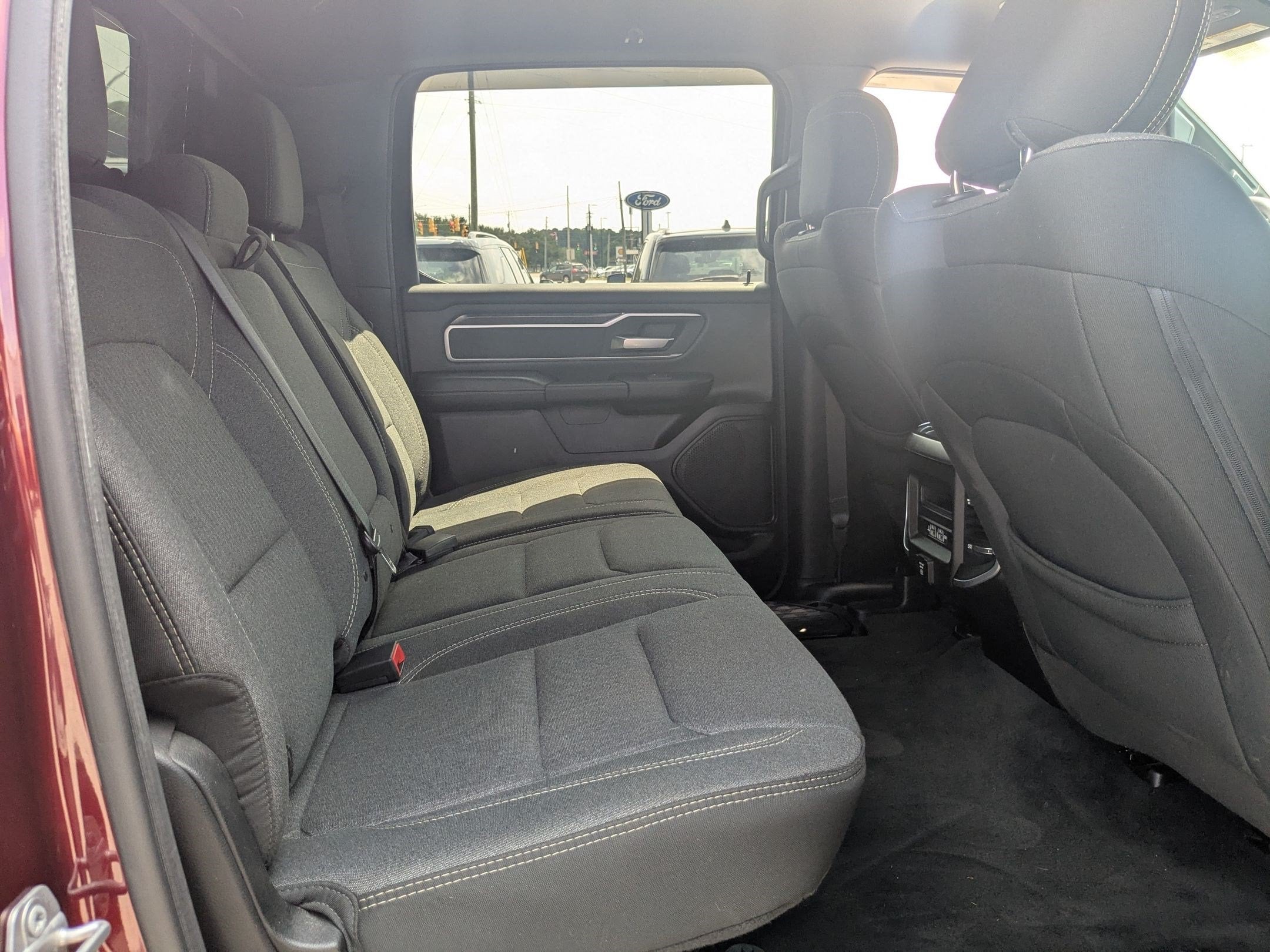 2020 RAM 1500 Big Horn Crew Cab 4x2 5'7' Box