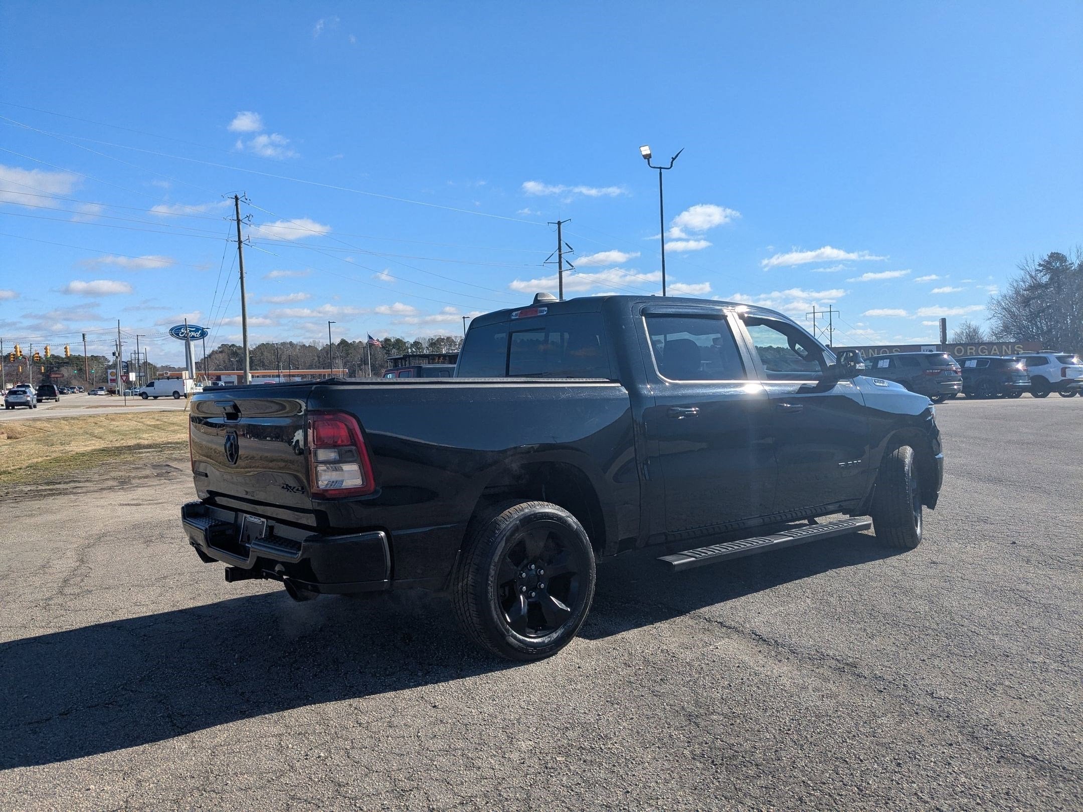 2019 RAM 1500 Big Horn/Lone Star Crew Cab 4x4 5'7' Box