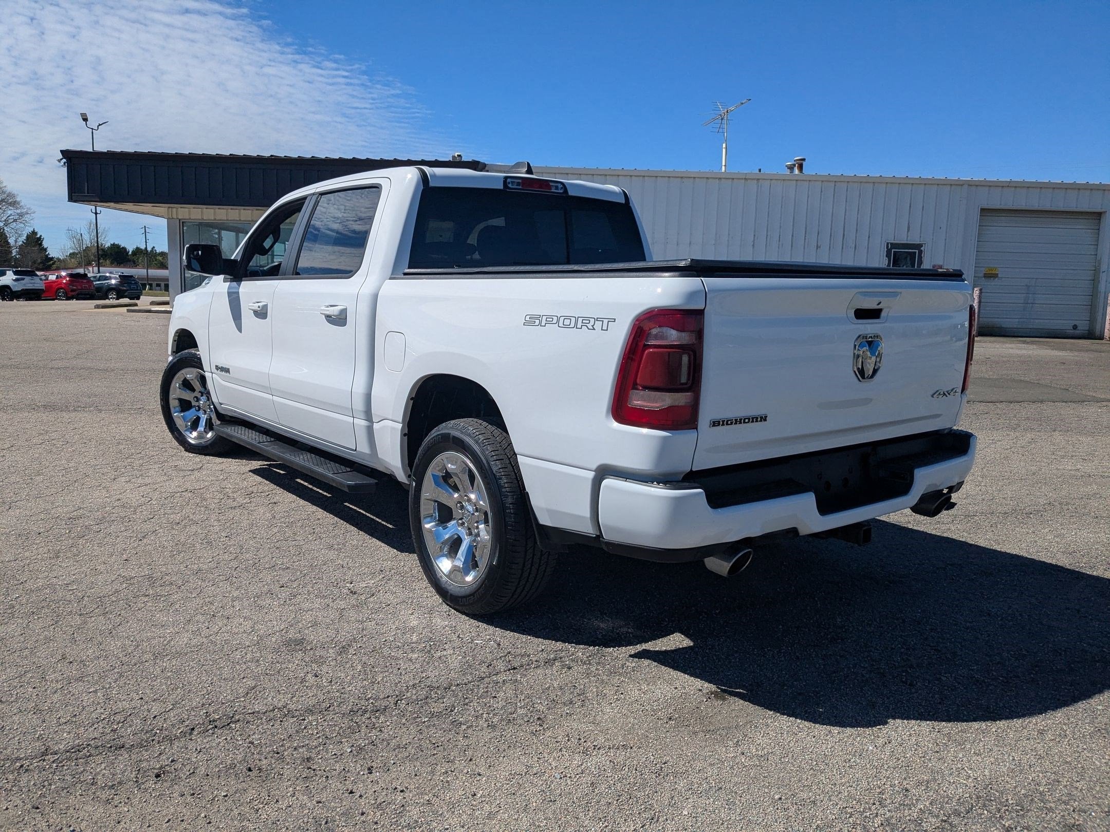 2023 RAM 1500 Big Horn Crew Cab 4x4 5'7' Box