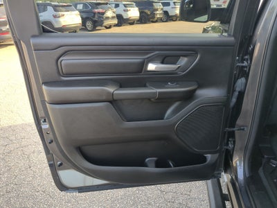 2024 RAM 1500 Tradesman Crew Cab 4x4 5'7' Box