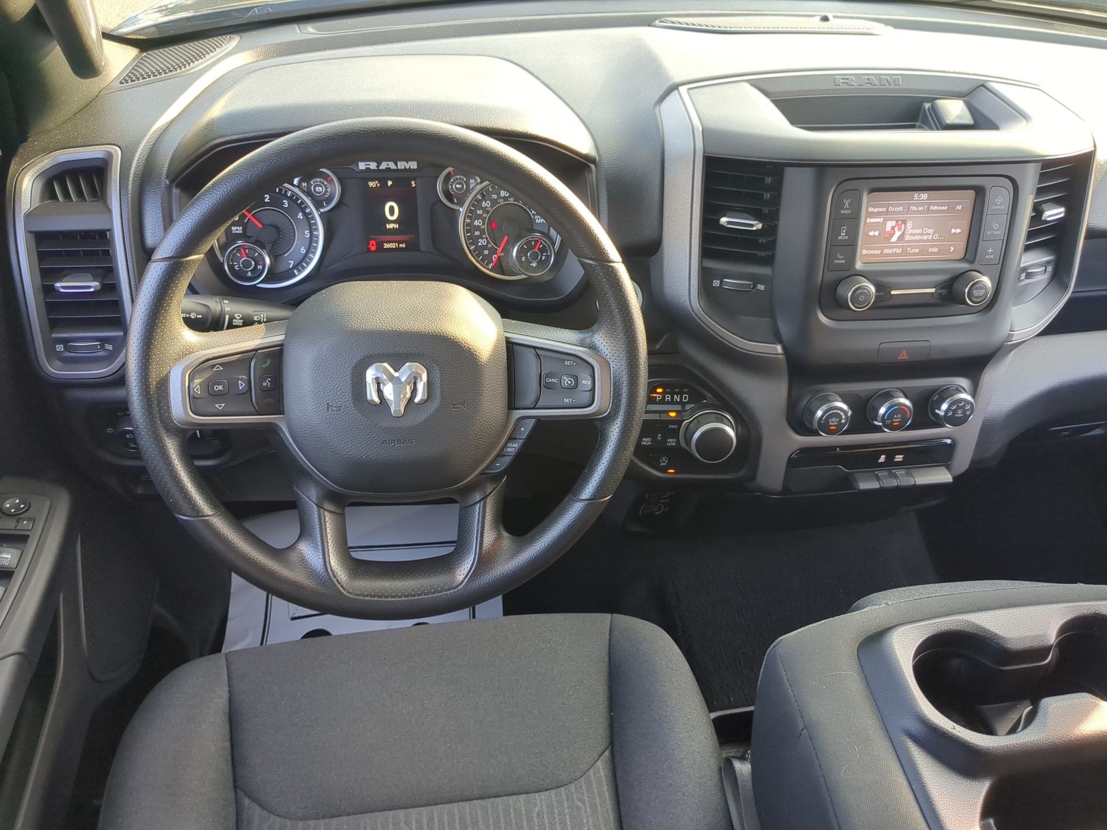 2024 RAM 1500 Tradesman Crew Cab 4x4 5'7' Box