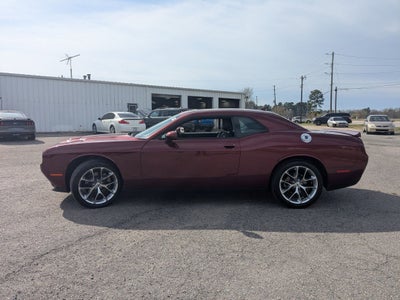 2022 Dodge Challenger SXT