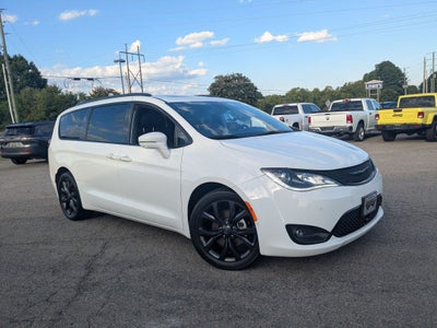 2020 Chrysler Pacifica 35th Anniversary Limited