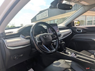 2022 Jeep Compass Latitude FWD