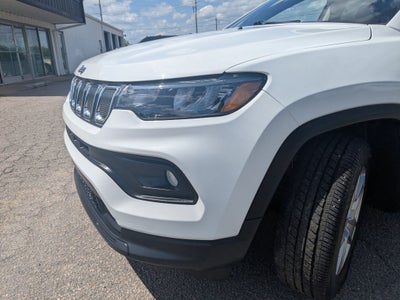 2022 Jeep Compass Latitude FWD