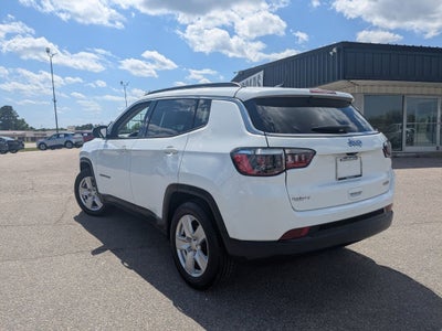 2022 Jeep Compass Latitude FWD