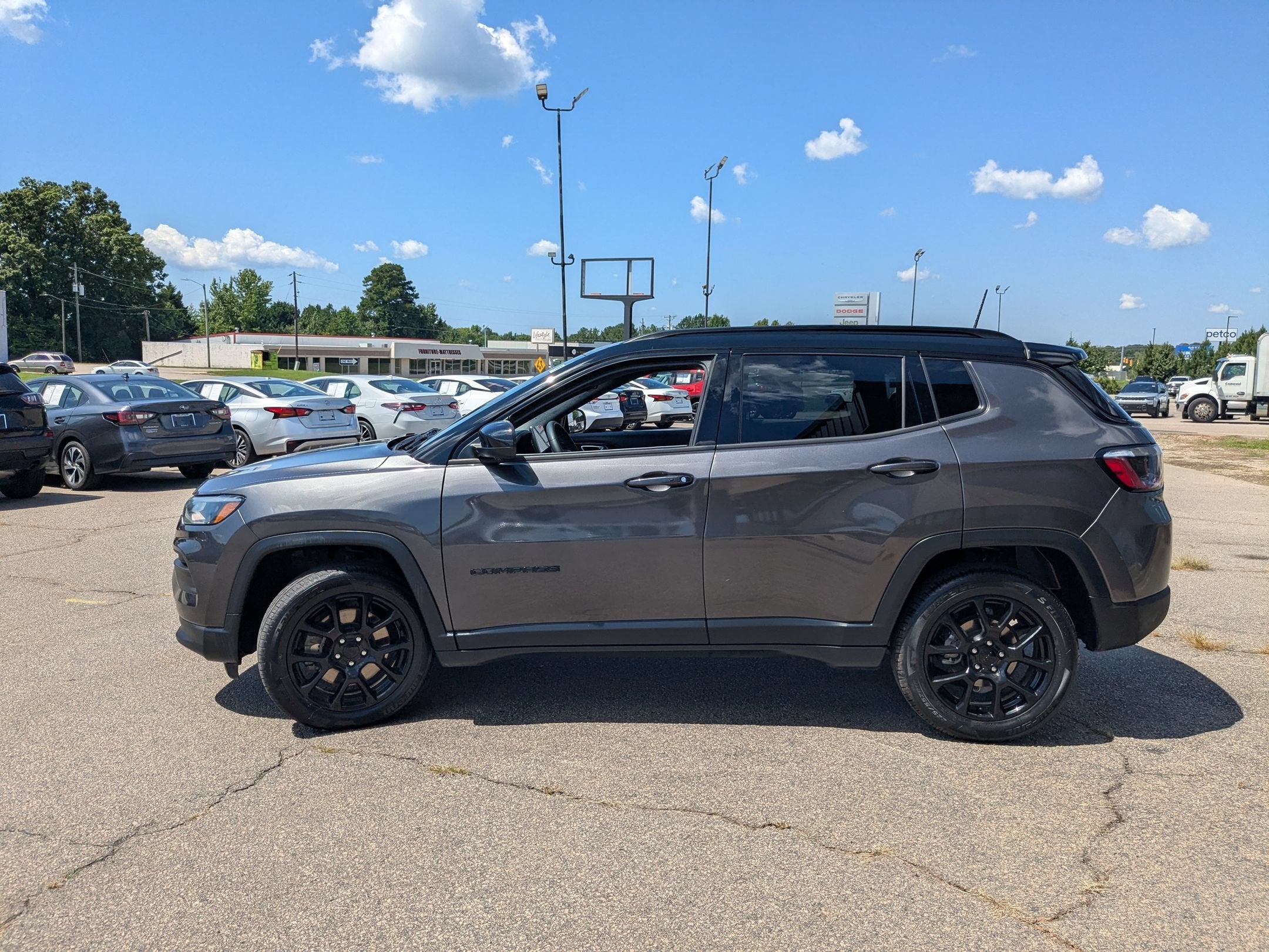 2023 Jeep Compass Altitude 4x4