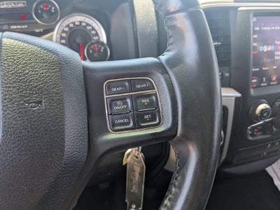 2018 RAM 1500 Big Horn Crew Cab 4x4 5'7' Box