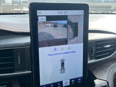 2023 Ford Explorer Platinum