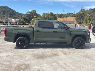 2023 Toyota Tundra 4WD SR5