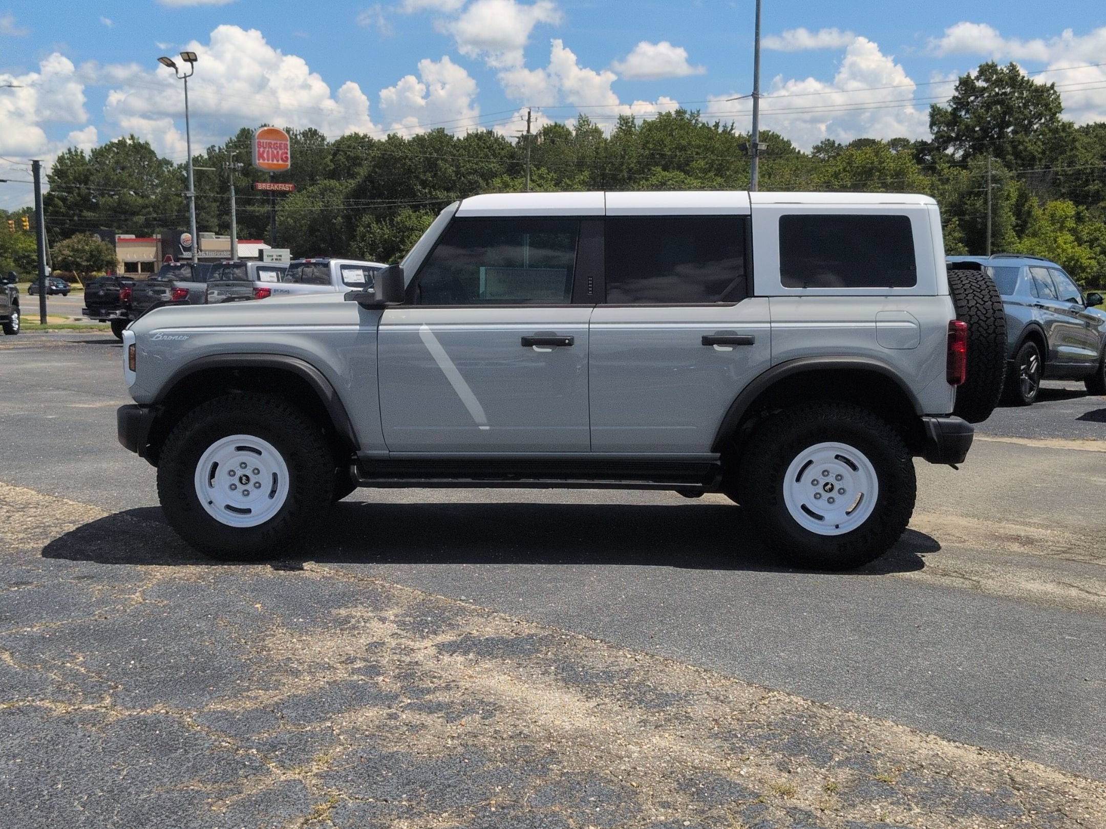 2026 Ford Bronco Heritage Edition