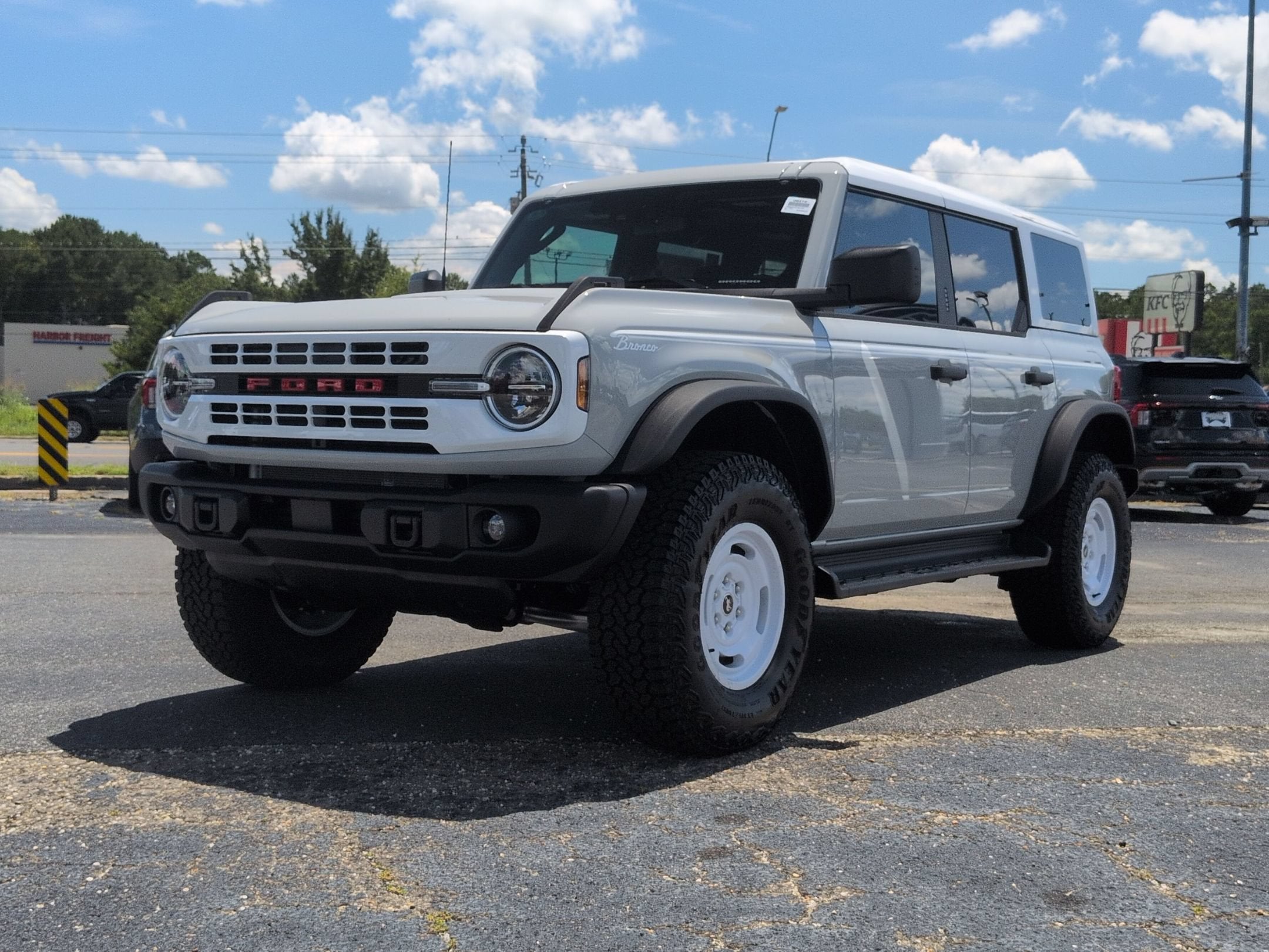 2026 Ford Bronco Heritage Edition