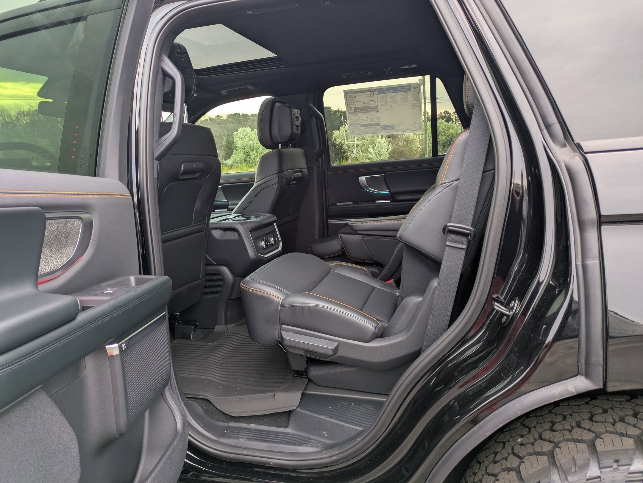 2026 Ford Expedition Tremor