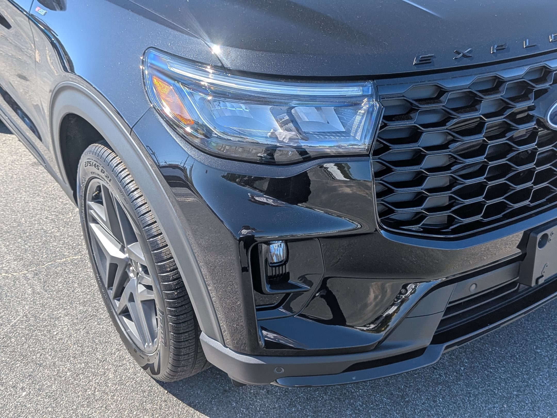 2027 Ford Explorer ST-Line