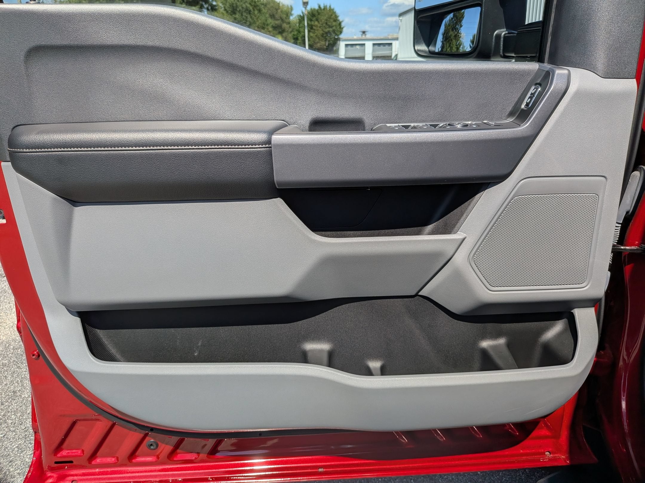 2023 Ford Super Duty F-350 DRW XLT