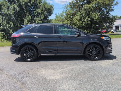 2021 Ford Edge ST