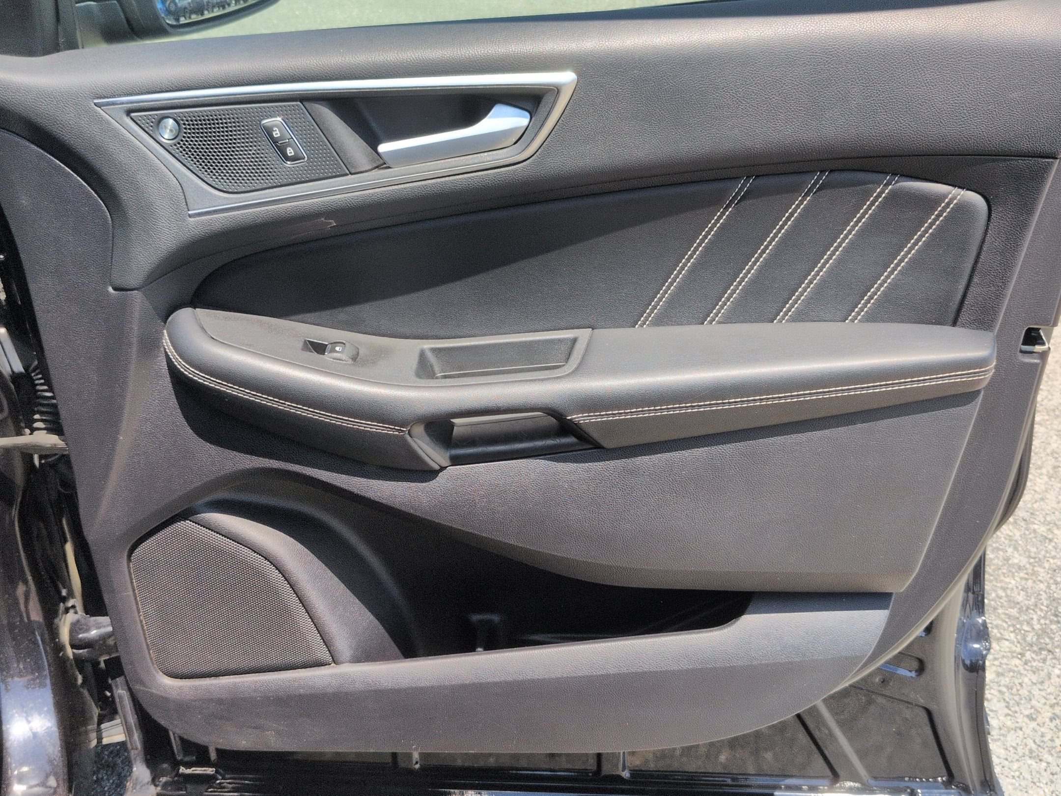 2021 Ford Edge ST