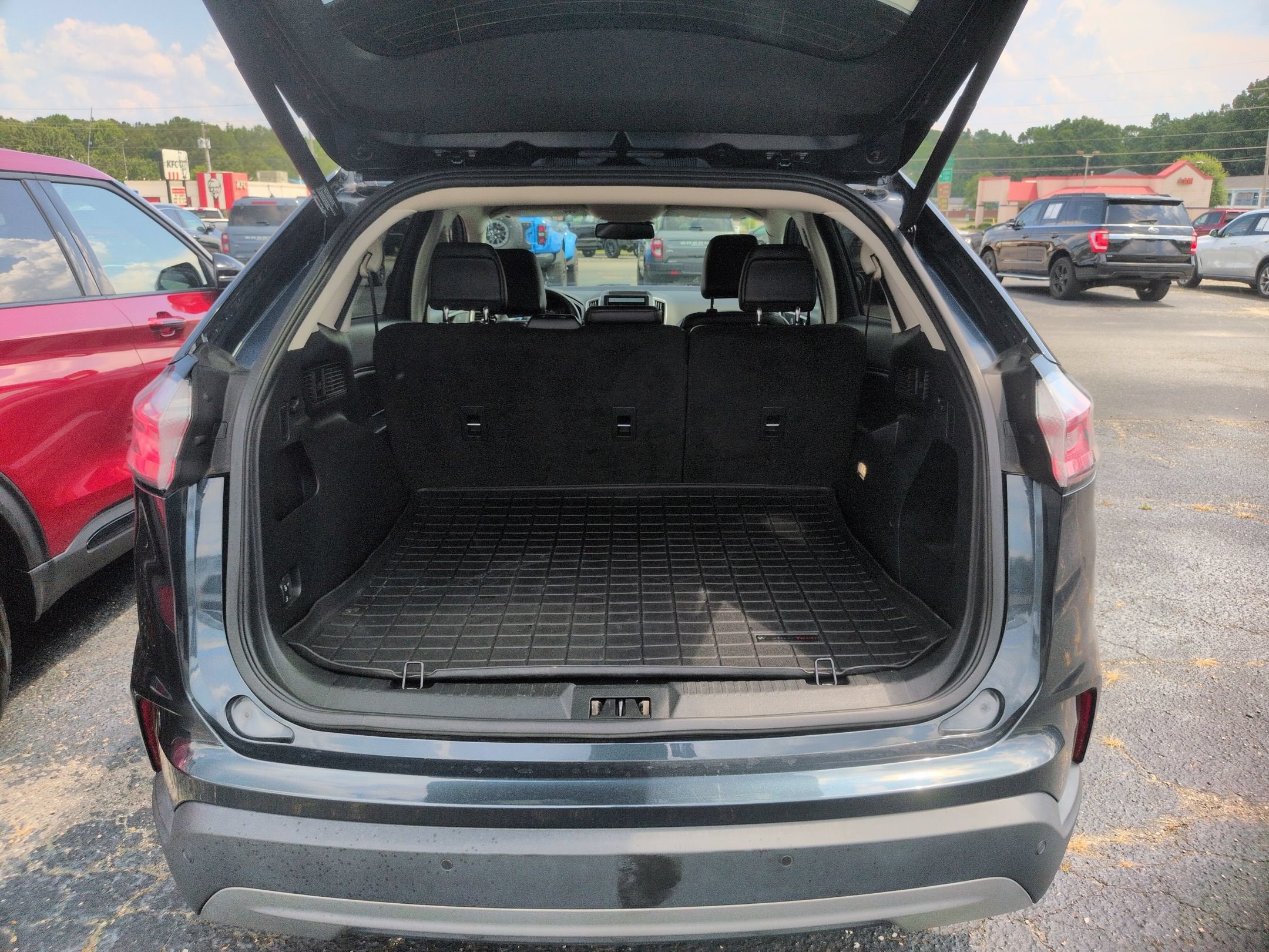 2022 Ford Edge SEL