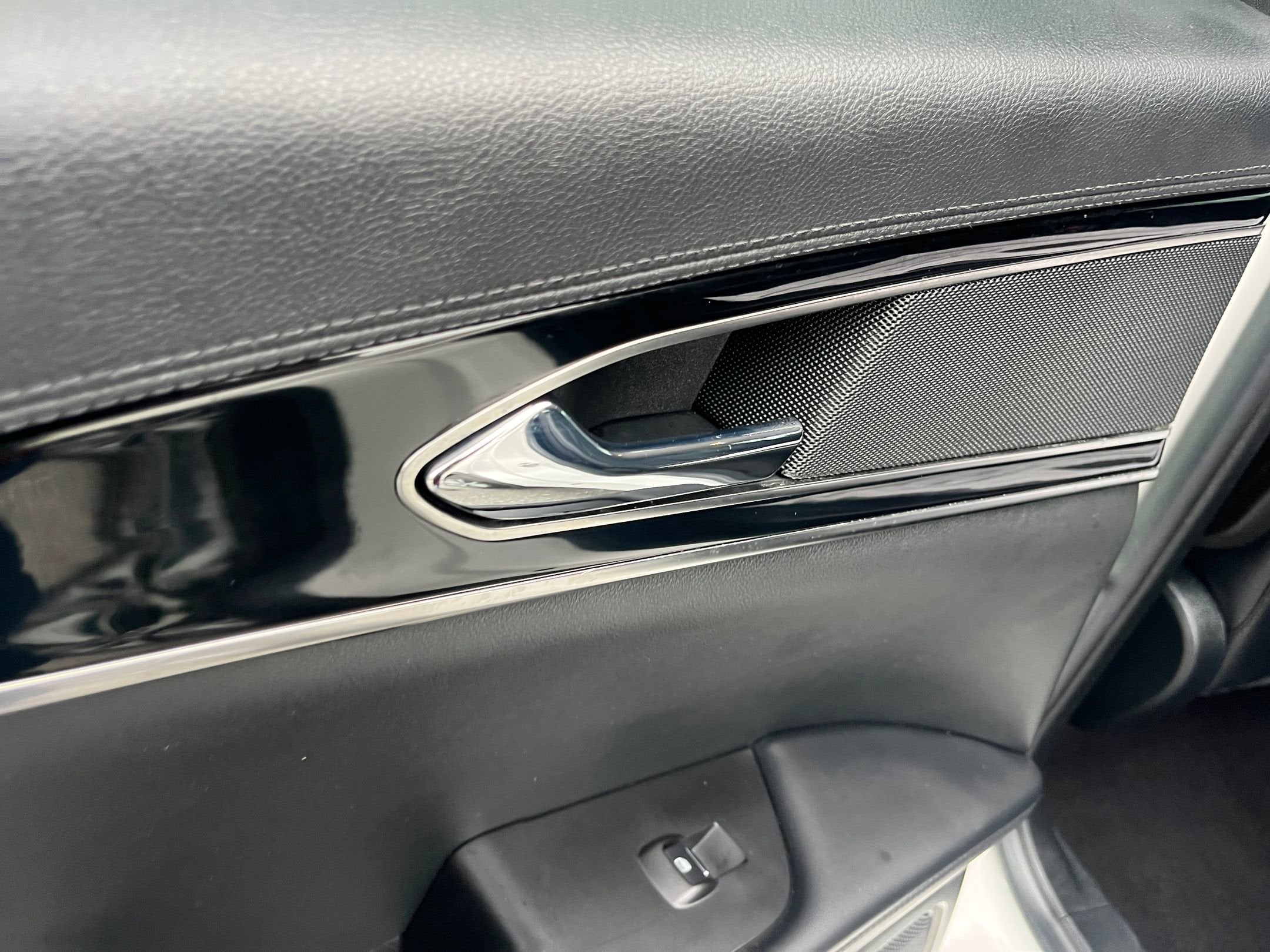 2021 Lincoln Nautilus Standard