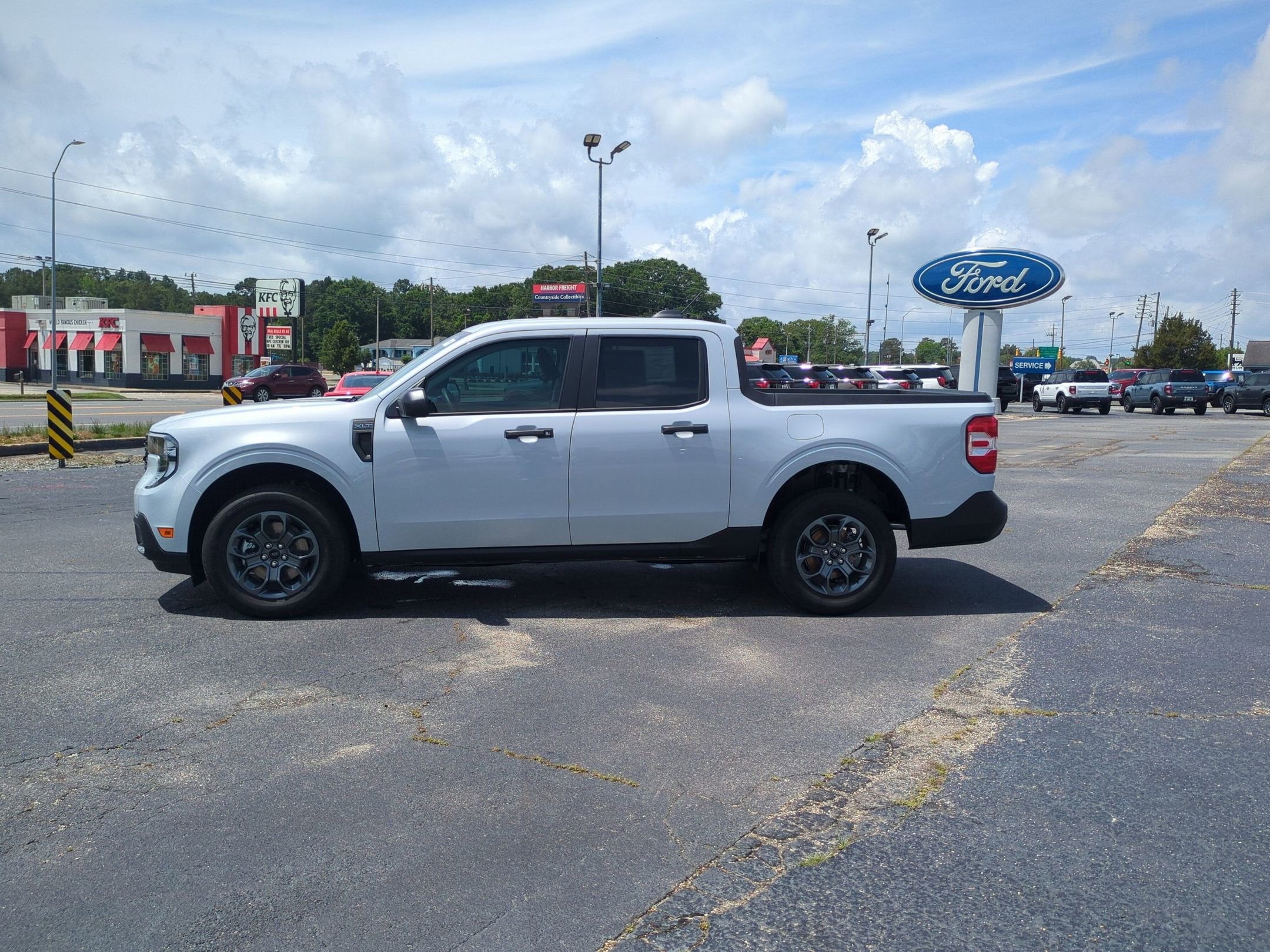 2026 Ford Maverick XLT
