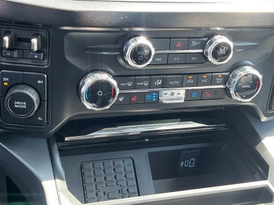 2026 Ford Super Duty F-450 DRW Lariat DRW