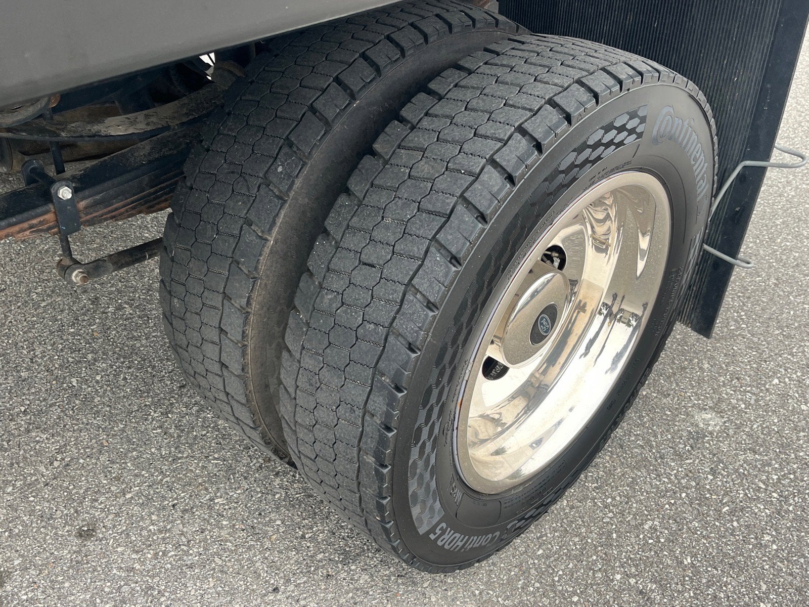 2024 Ford Super Duty F-550 DRW XL DRW