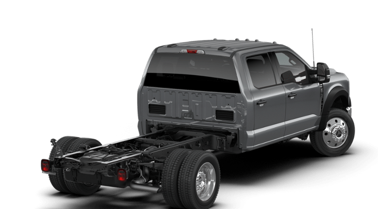 2026 Ford Super Duty F-550 DRW Lariat DRW