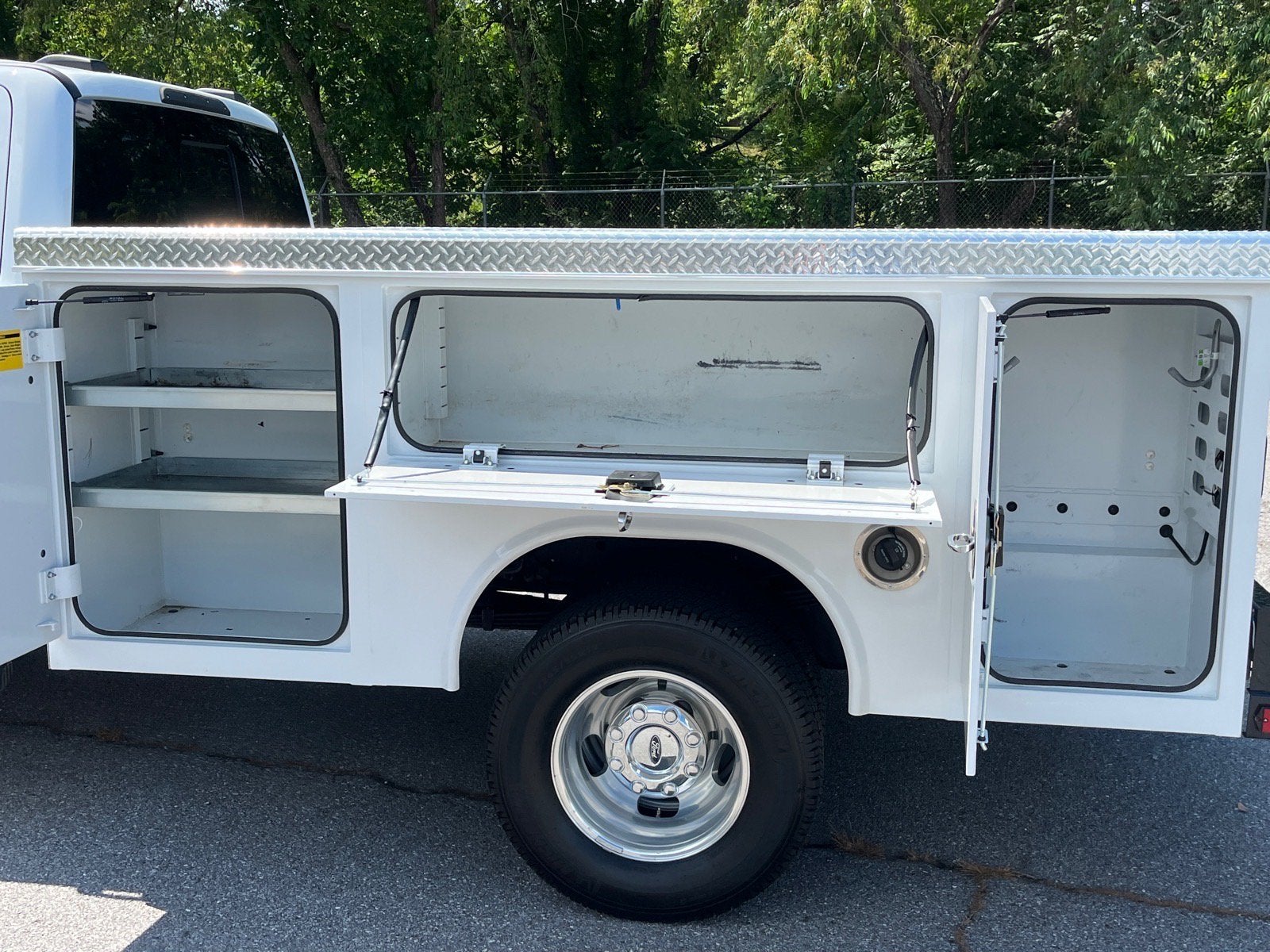 2025 Ford Super Duty F-350 DRW XL