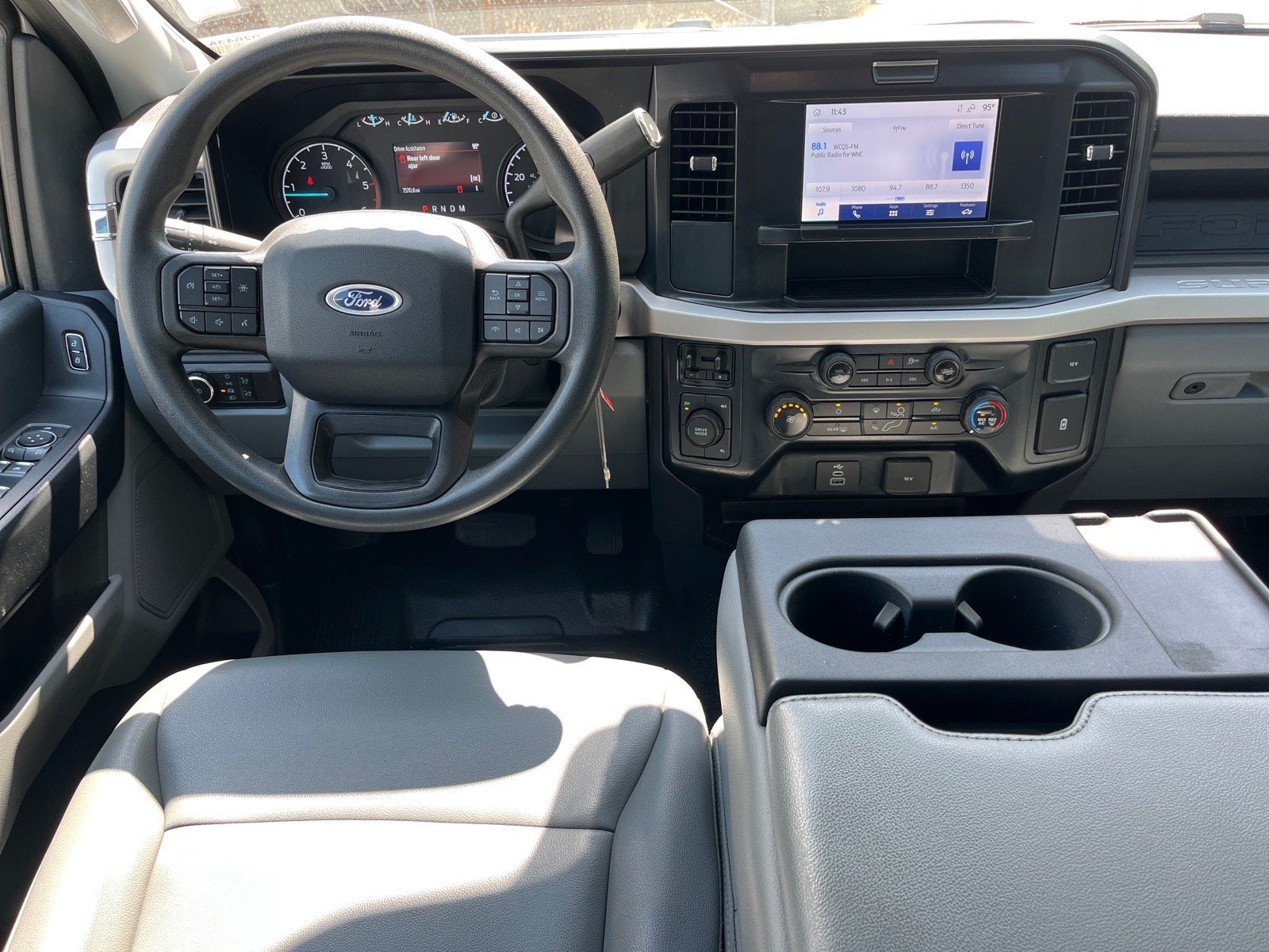 2025 Ford Super Duty F-350 DRW XL