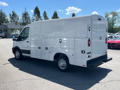 2024 Ford Transit Cutaway Base