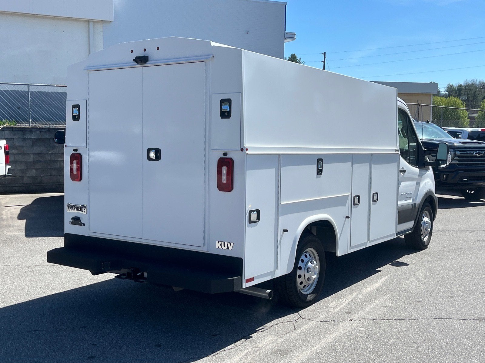 2024 Ford Transit Cutaway Base