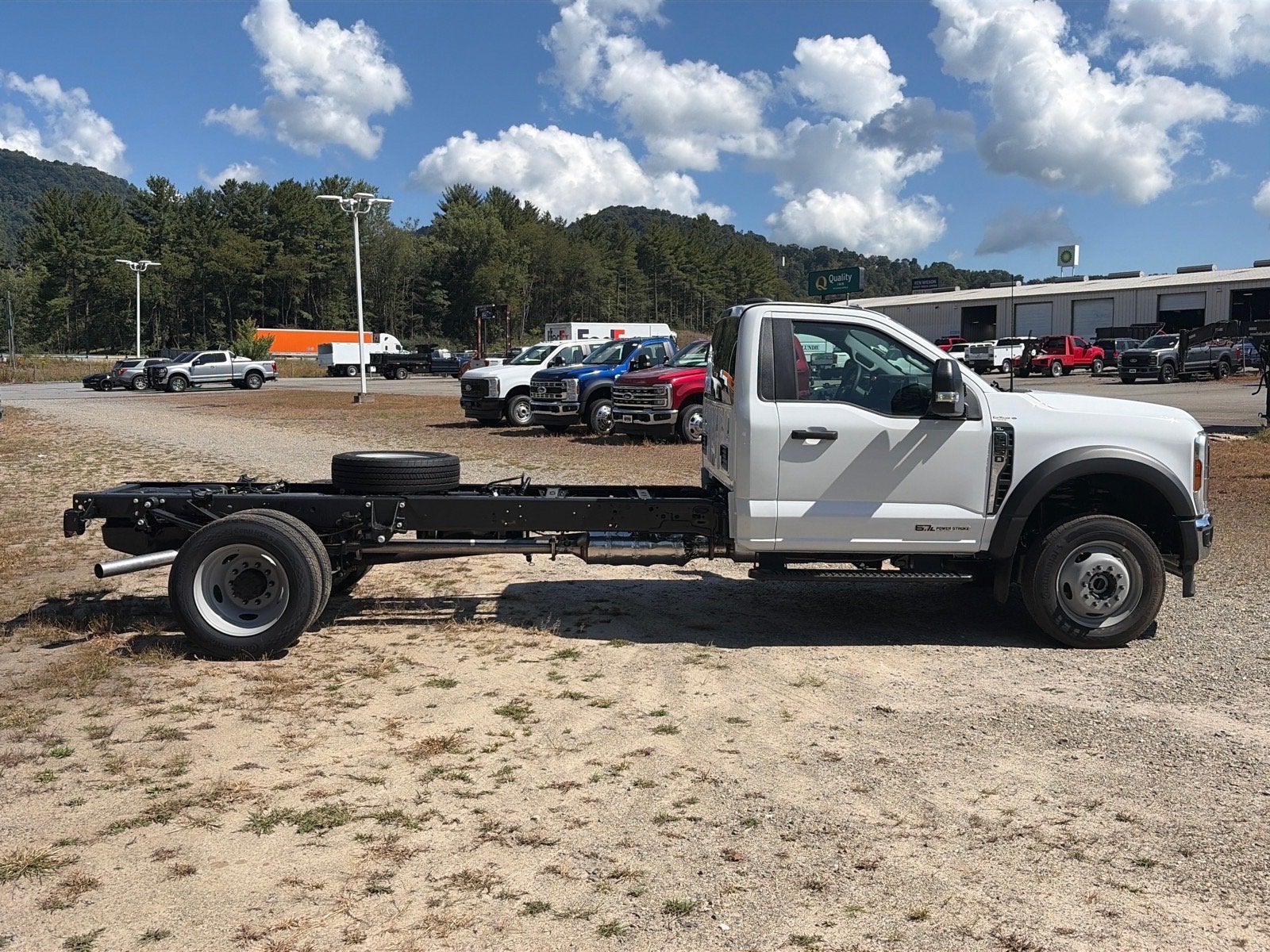 2026 Ford Super Duty F-550 DRW XL DRW