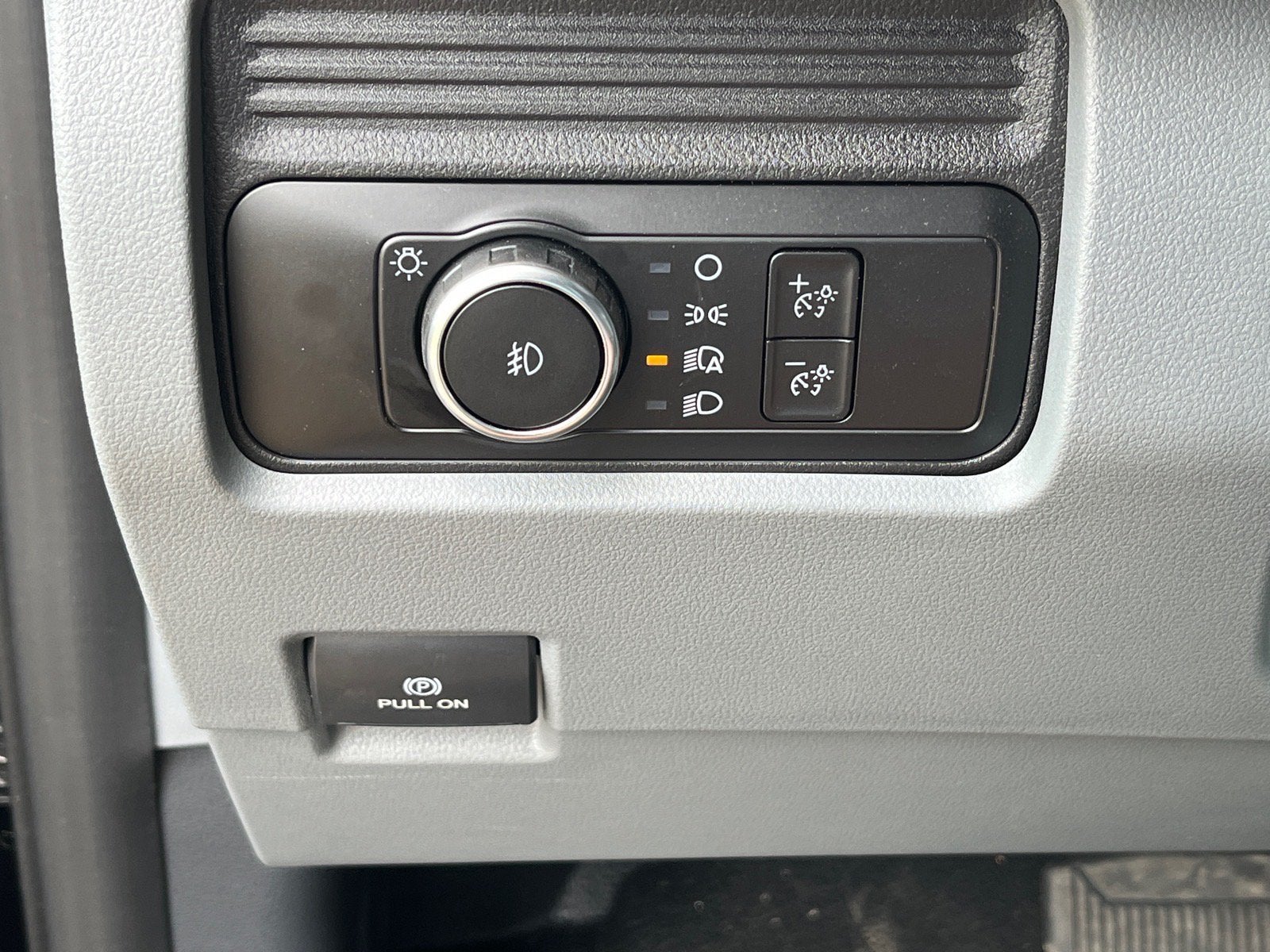 2026 Ford Super Duty F-550 DRW XL DRW
