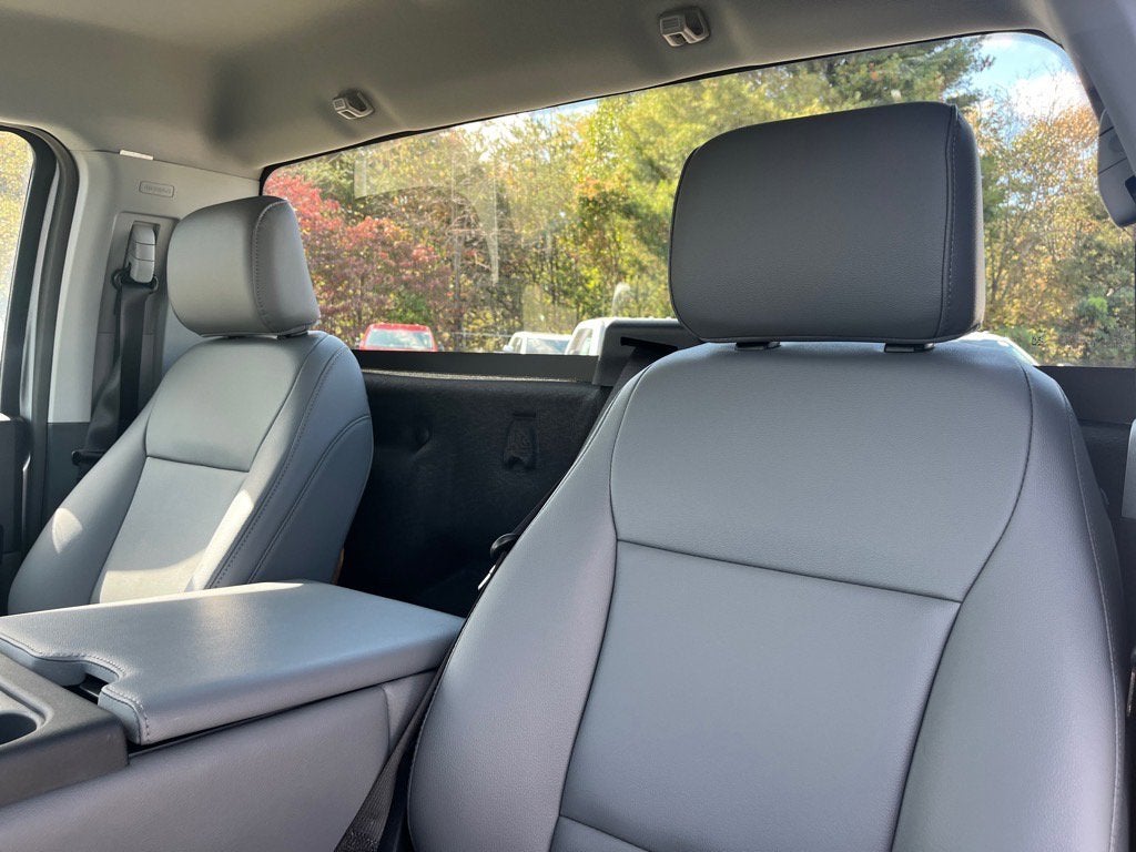 2026 Ford Super Duty F-550 DRW XL DRW