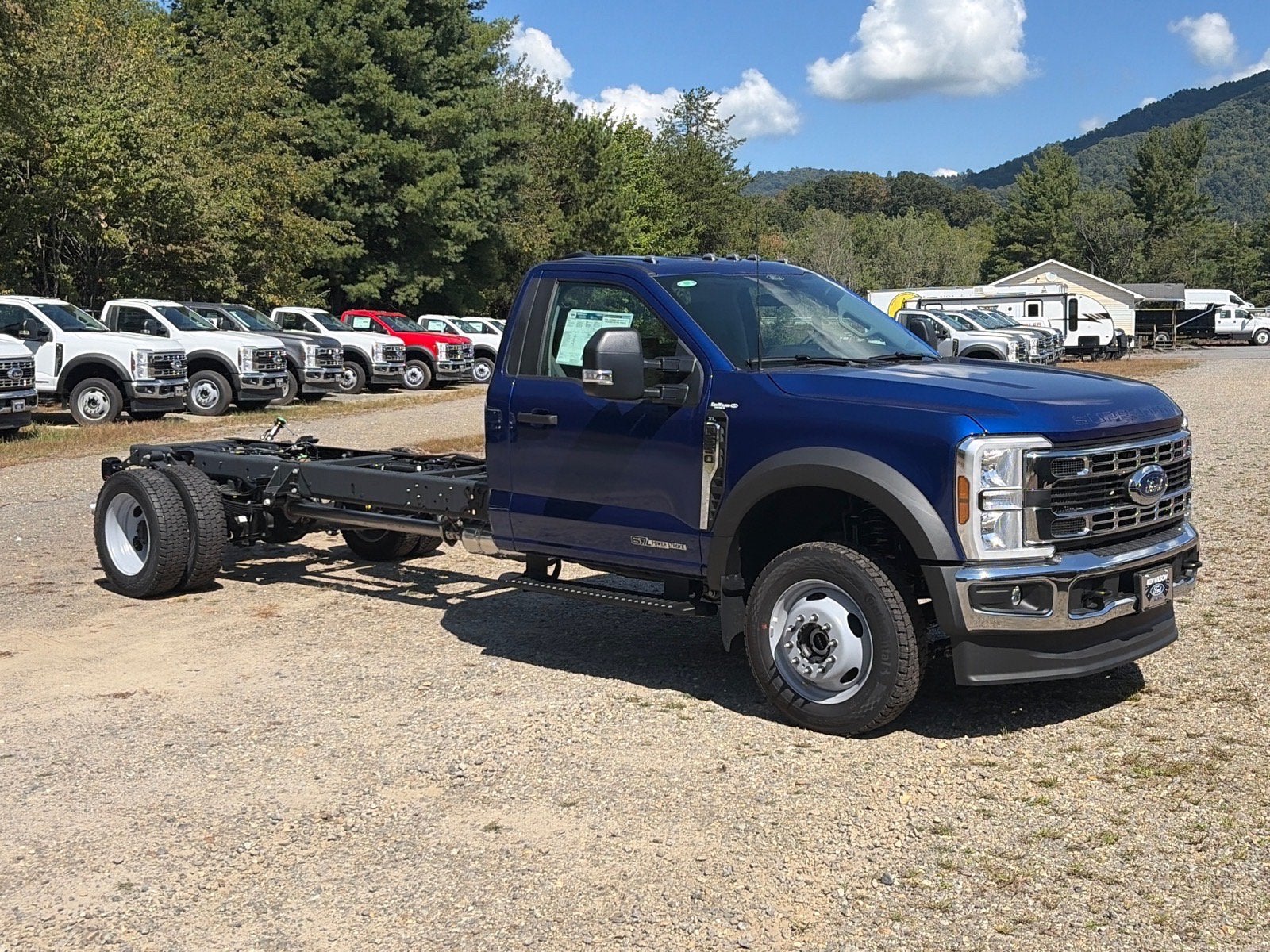 2026 Ford Super Duty F-550 DRW XL