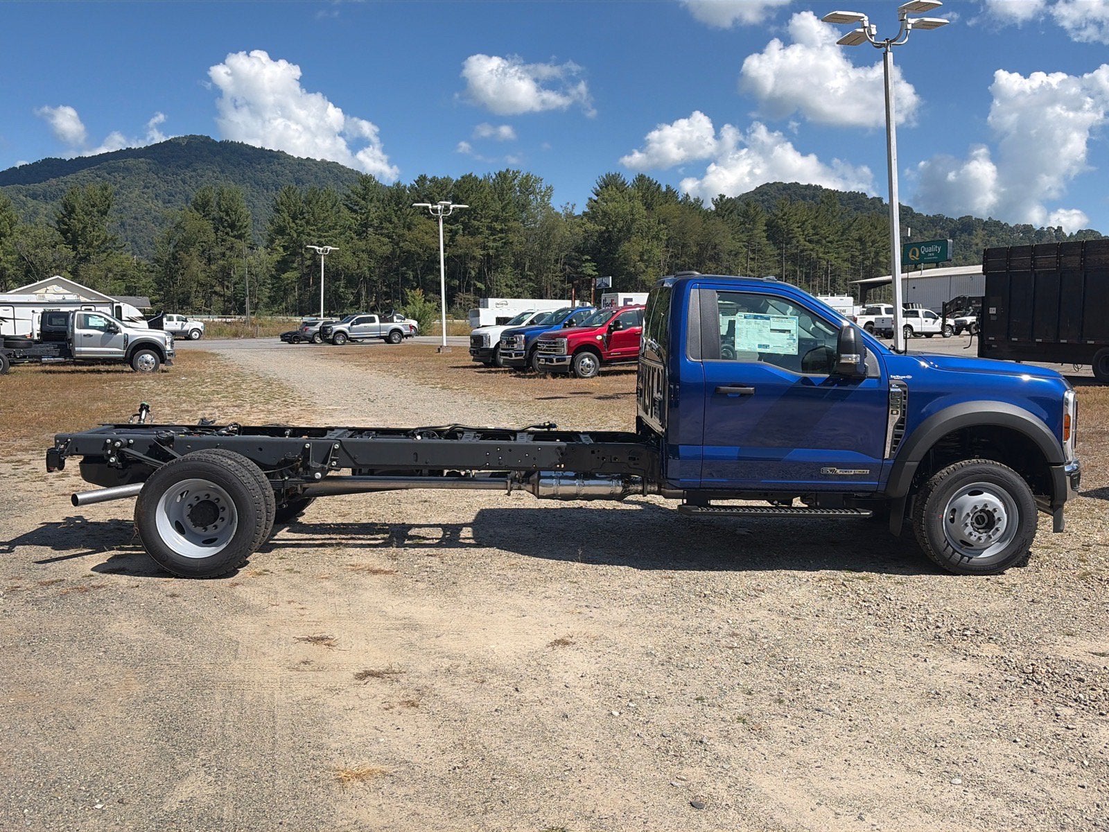 2026 Ford Super Duty F-550 DRW XL