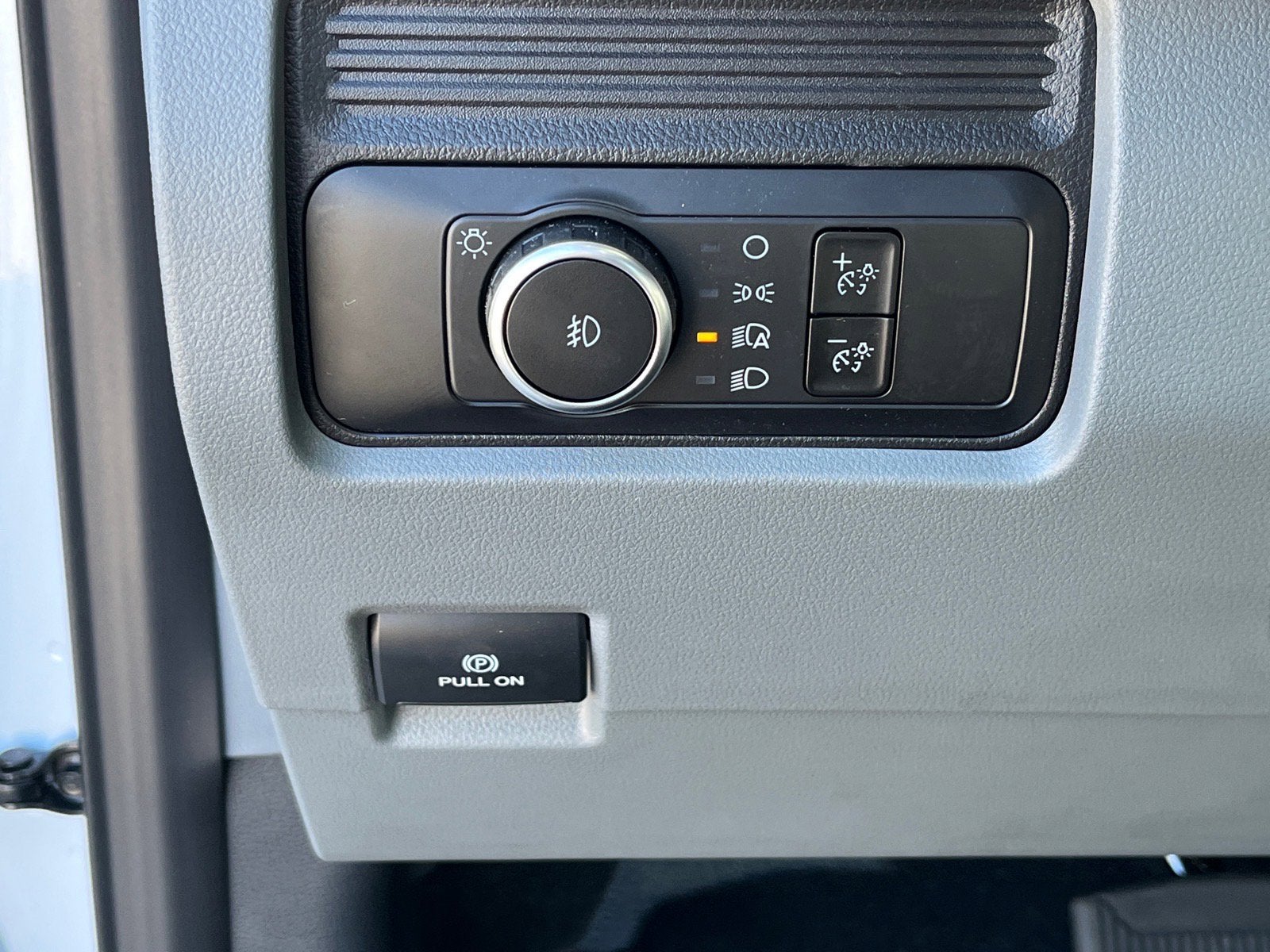 2026 Ford Super Duty F-550 DRW XL DRW