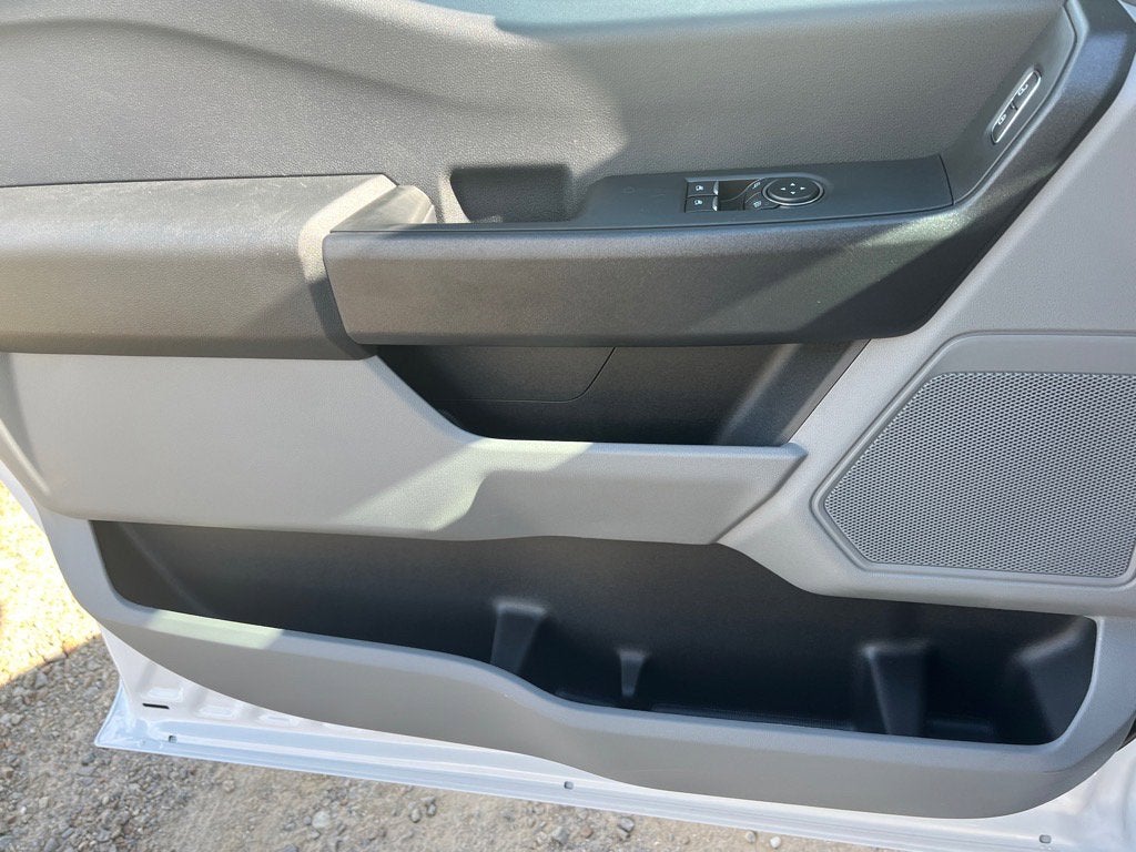 2026 Ford Super Duty F-600 DRW XL