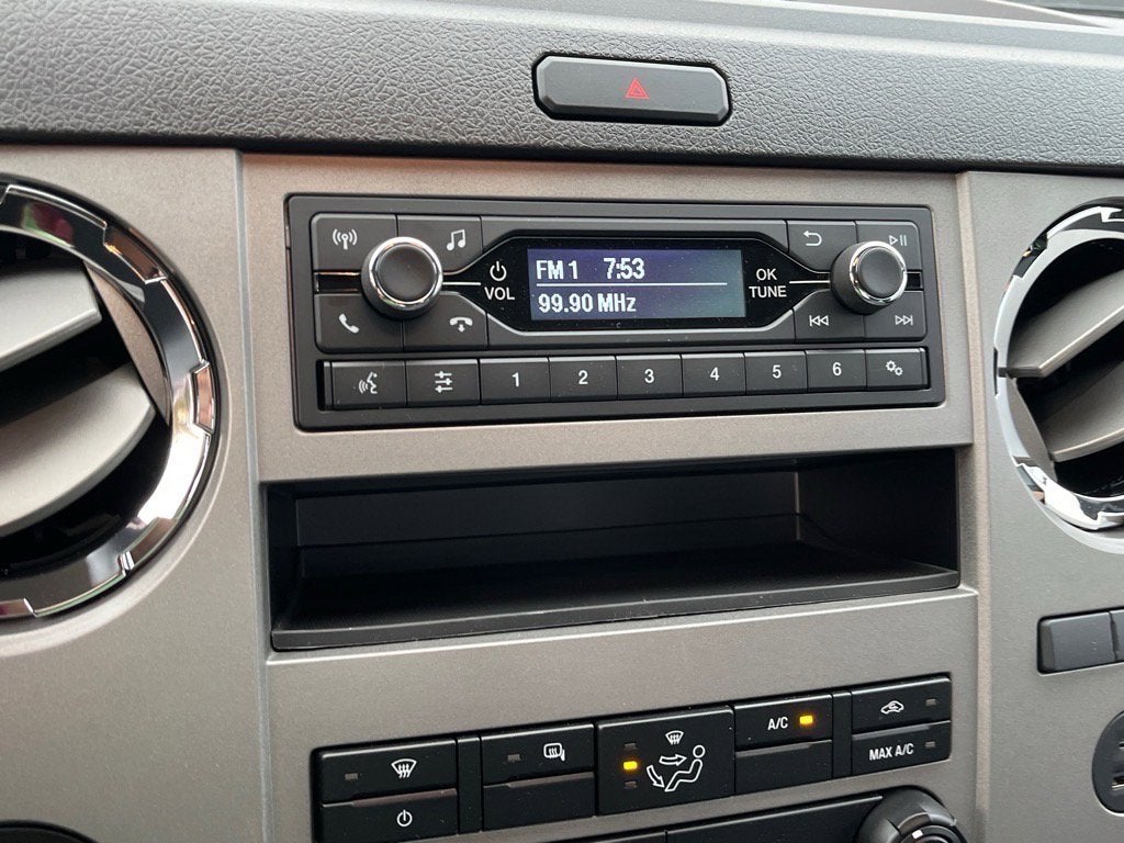 2025 Ford F-650SD Base