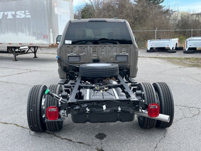 2026 Ford Super Duty F-550 DRW Lariat DRW