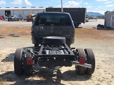 2025 Ford Super Duty F-550 DRW XL